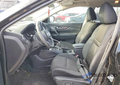 2017 Nissan Rogue Sv z USA, uszkodzony, nr VIN 5N1AT2MV1HC764247